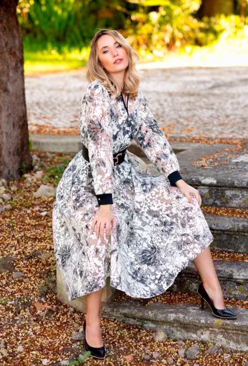 Vestido com transparência