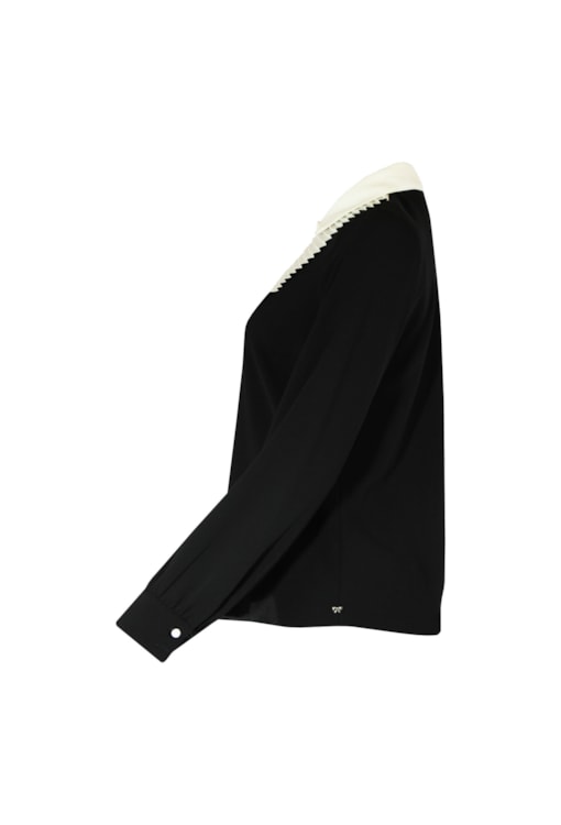 Blusa com colarinho